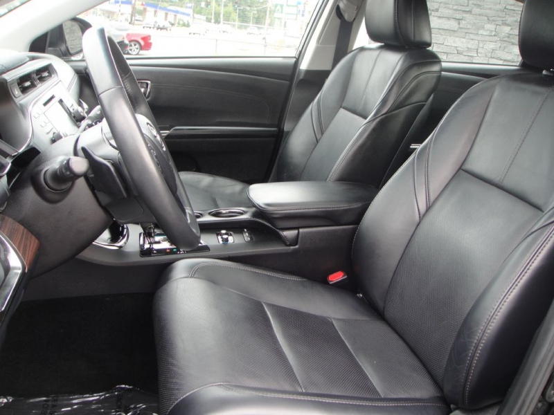 2015 Toyota Avalon Limited
